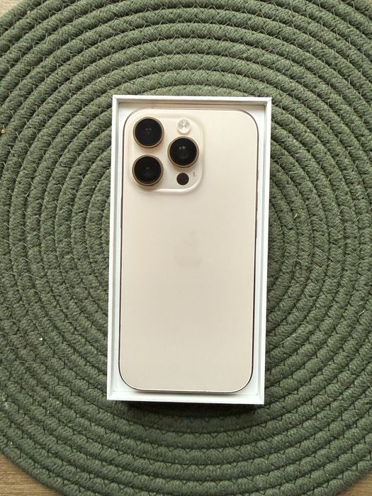 Iphone 16 pro 1tb gold