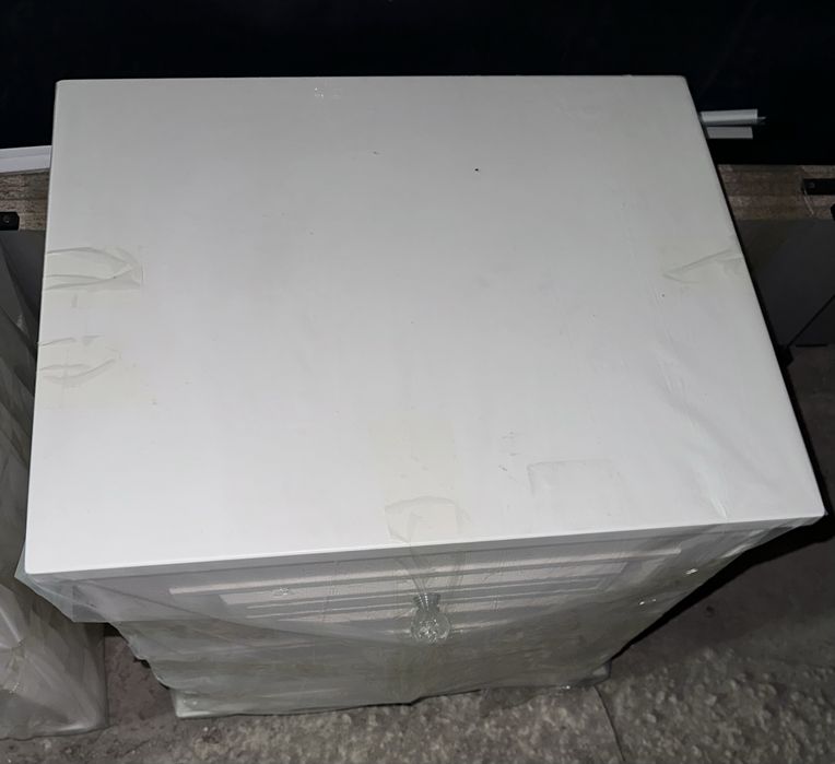 Продаются прикроватные тумбы