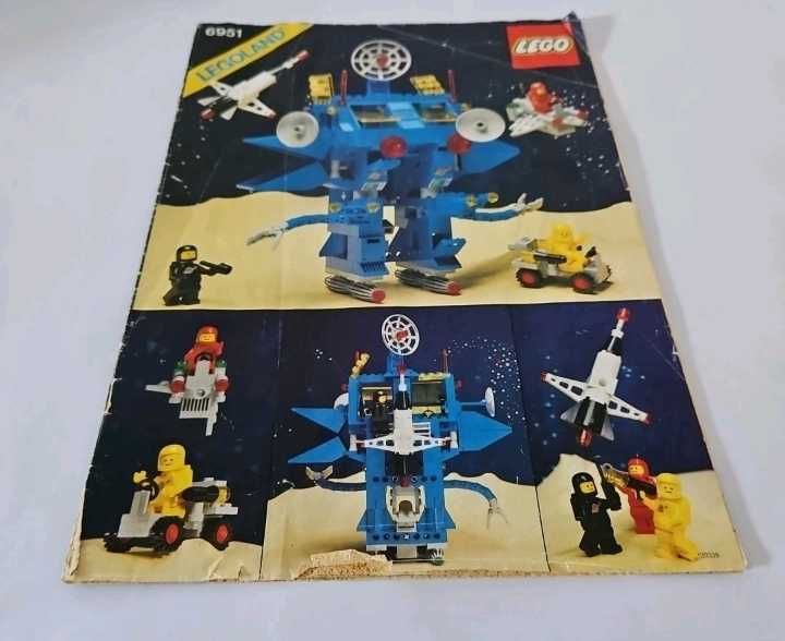 Lego Space 6951 Robot Command Center