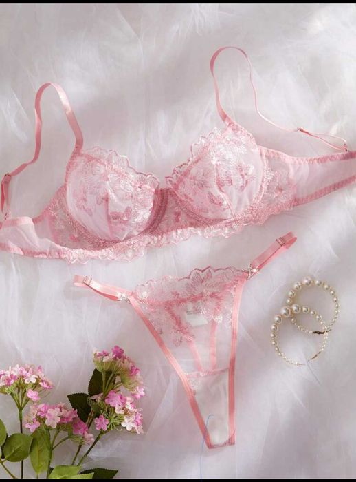 Set de lenjerie dama roz