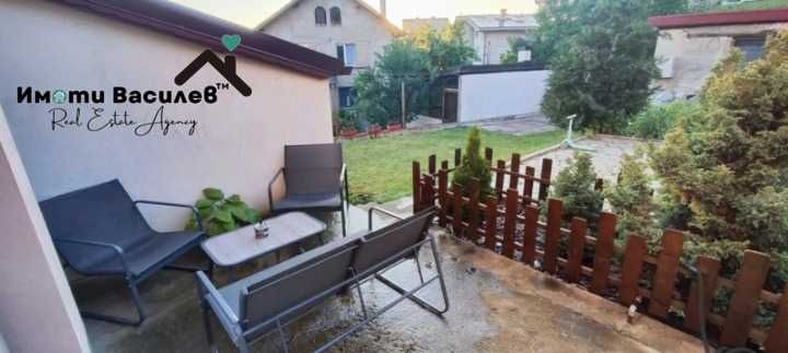 Продава КЪЩА град Перник, Димова махала