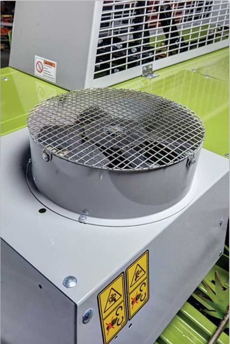 Пресс-подборщик тюковый KE-555