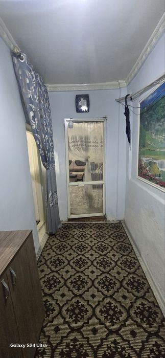 Вогзал рўпараси икки хонали уй ,