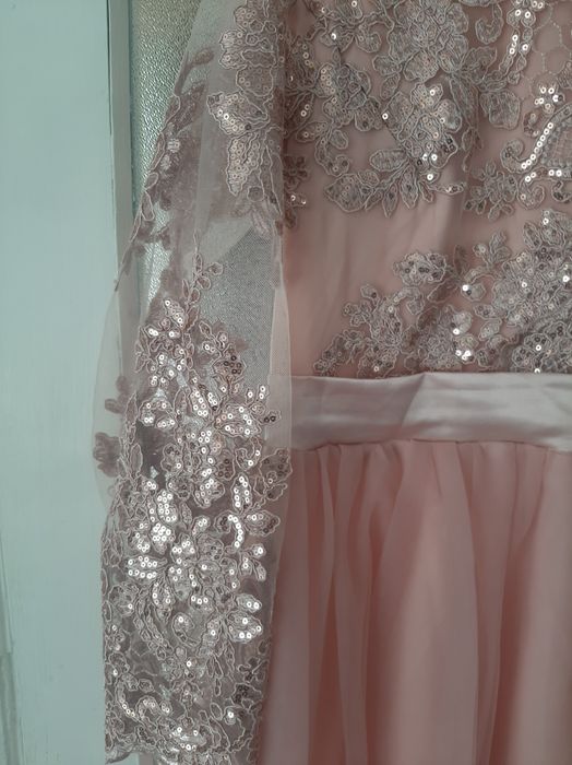 Rochie roz dantela cu paiete pt banchet