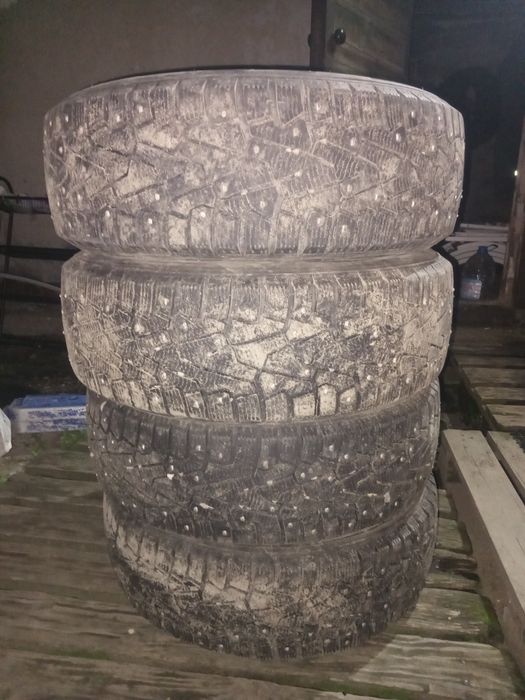Продам шины зимние