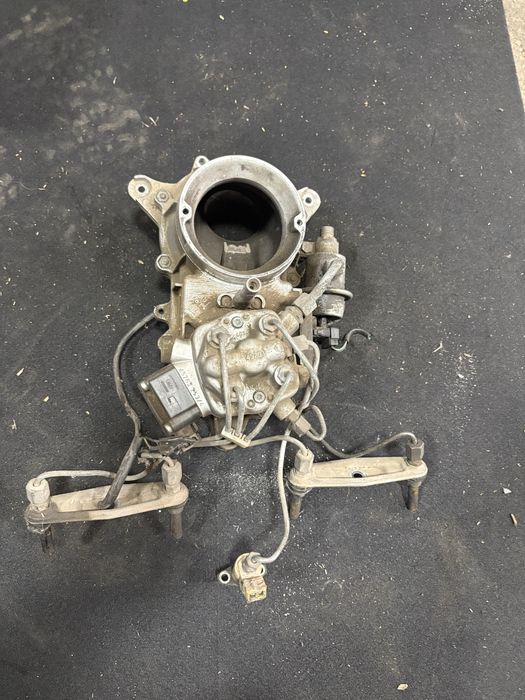 Mercedes w124 2.0i Горивен Инжекцион