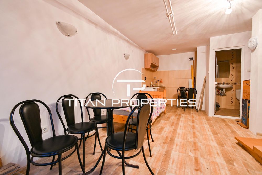 Дава се под наем Едностаен апартамент в София, Център - 34 кв.м за 398.82 € - Снимка #3