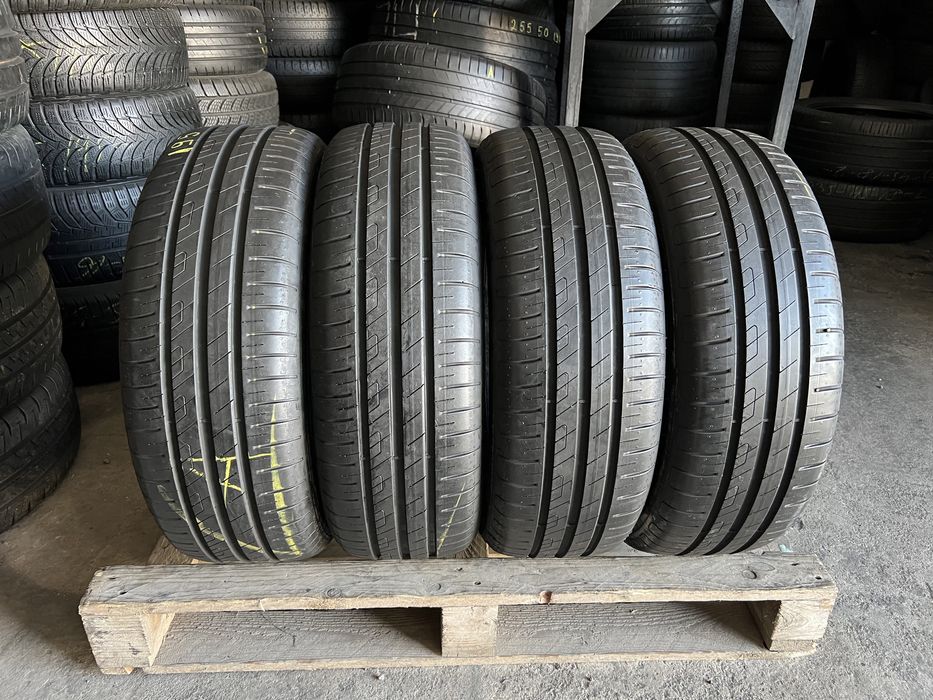 4 anvelope de vara 195/55/16 Goodyear CA NOI!