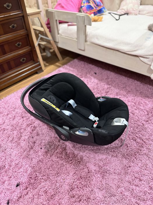 Cybex Cloud Z i-Size 0+ (до 13 кг) черный