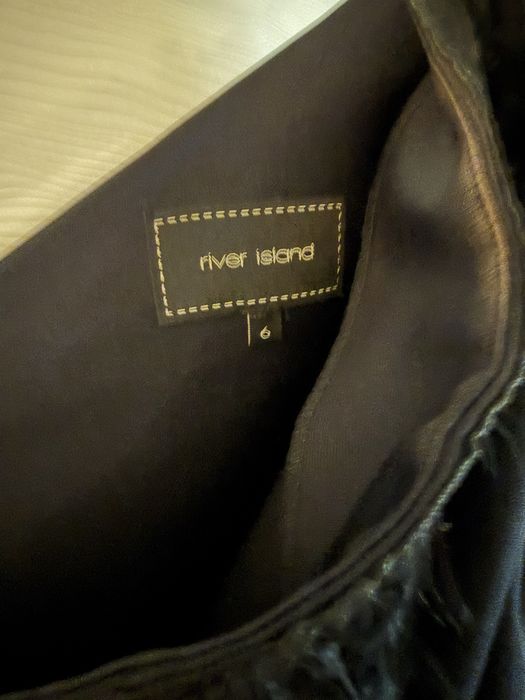 Рокля River Island