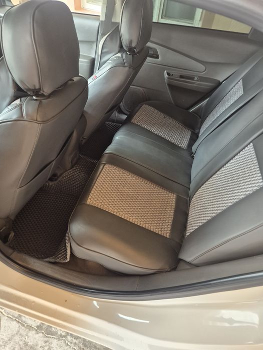 Chevrolet Cobalt 2020 — 5