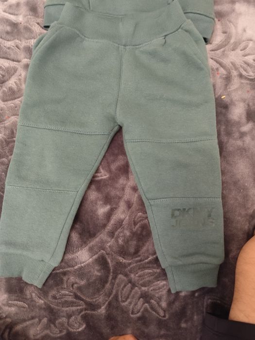 DKNY Trening copii vârstă 2 ani