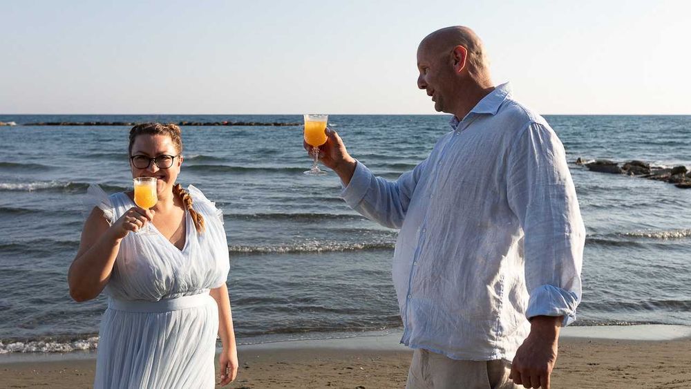 Love Story и Сватбен Фотограф | Професионално Заснемане