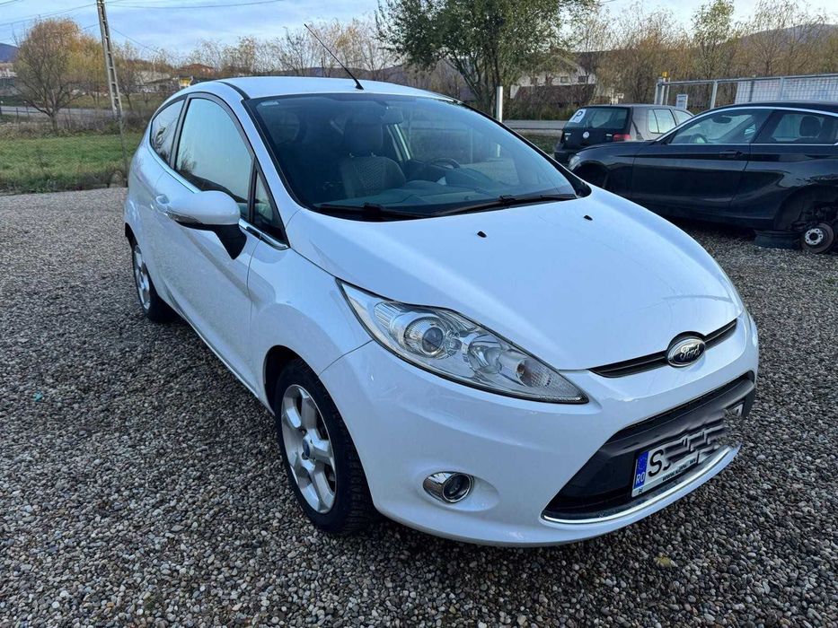 Vand Ford Fiesta