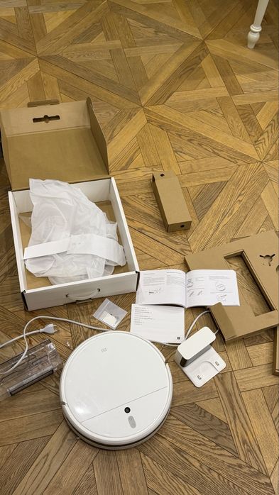 Робот-пылесос Xiaomi Mi Robot Vacuum-Mop белый