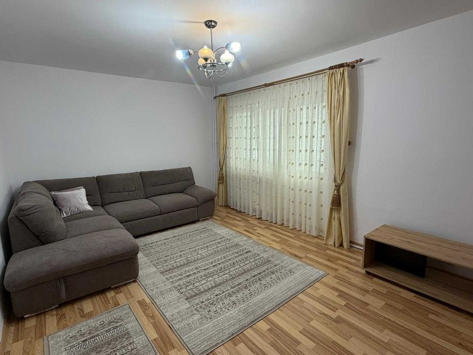 Apartament la PRIMA închiriere in Obcini, 3 camere decomandate, mobilat/utilat complet, vedere spre parc
