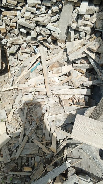 Утин (дрова) сотилади