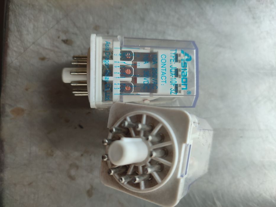 Продается реле несколько вариантов