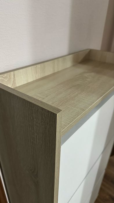 Продам обувницу в идеальном состоянии