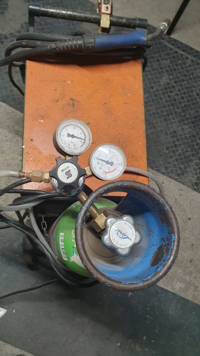 Aparat de sudura cu fir