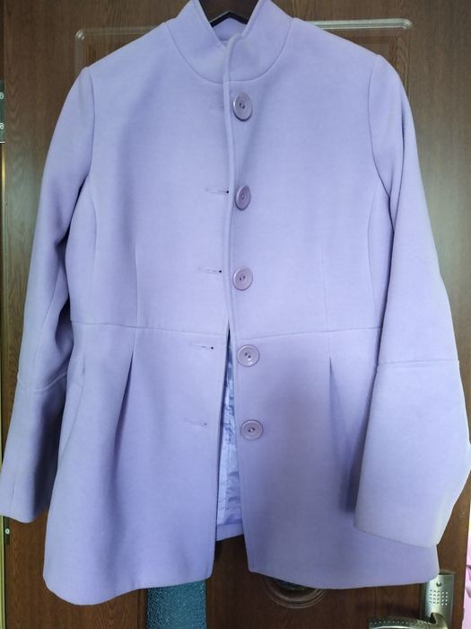 Лилаво палто от Andrews