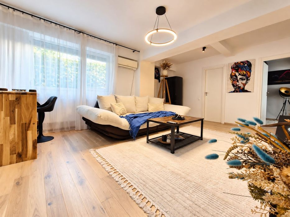 Vand demisol inalt  2 camere