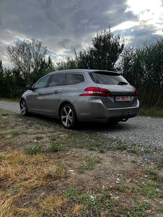 Peugeot 308 SW 1.2 PureTech 2015 | 165k km | Navi | Clima | Carlig