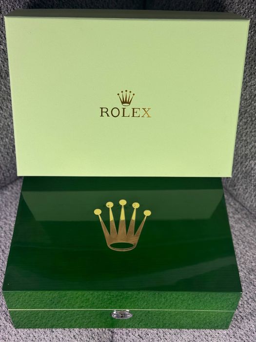 Шкатулка для часов органайзер