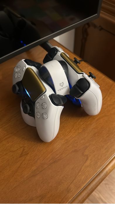 Playstation 5 - PS5 + volan Logitech G29 F1