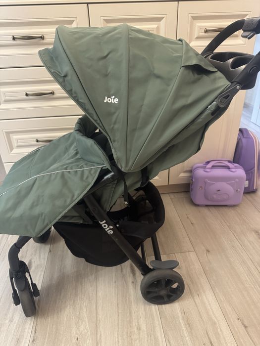 Коляска joie детская