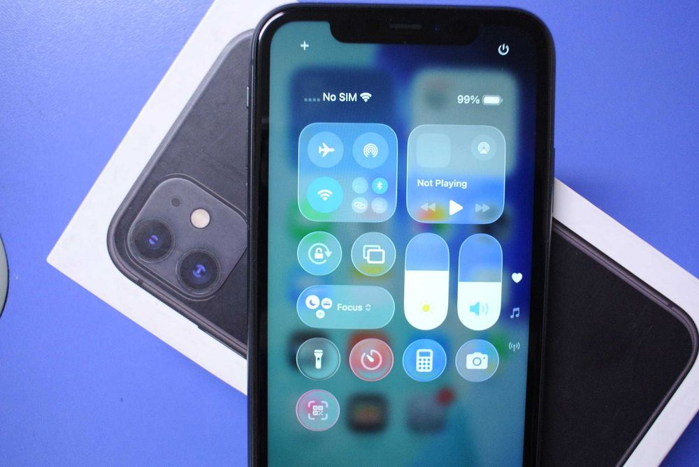 iPhone 11 64gb черен