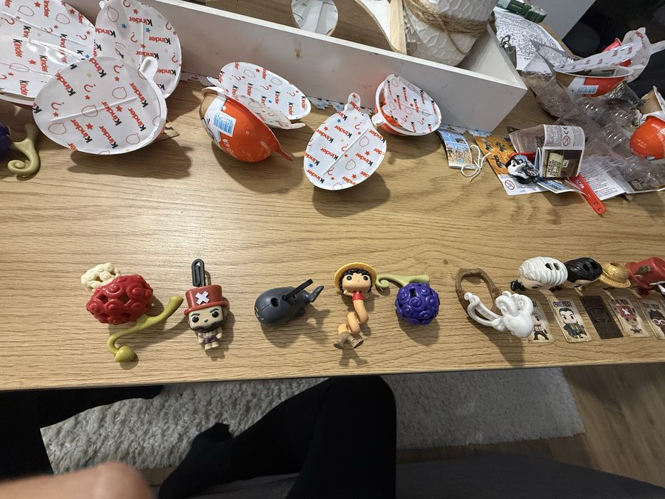 One piece kinder joy