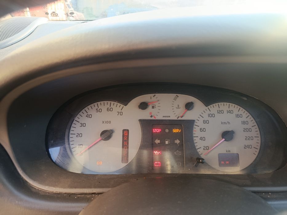 Продам машину  Renault scenic megan