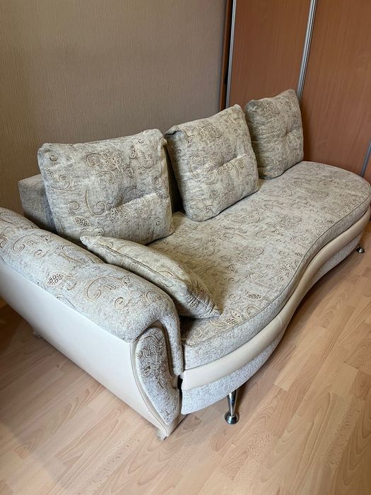 Мягкая мебель, диван