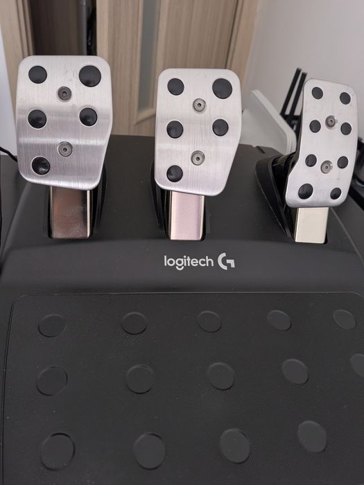 Volan Logitech G29 + Schimbator + volan F1 printat 3D