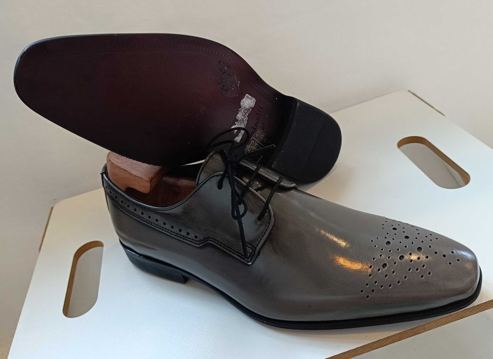 Pantofi derby 40 cap toe brogue lucrati manual Minelli Paris NOI