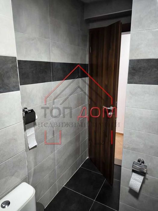 Продава се Тристаен апартамент в Варна, Колхозен пазар - 100 кв.м за 1650 €/кв.м - Снимка #12