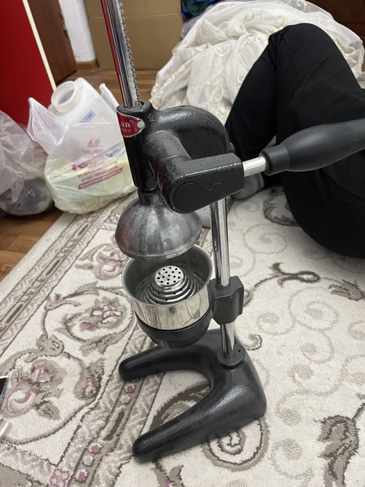 Сокавыжималка пресс гранат