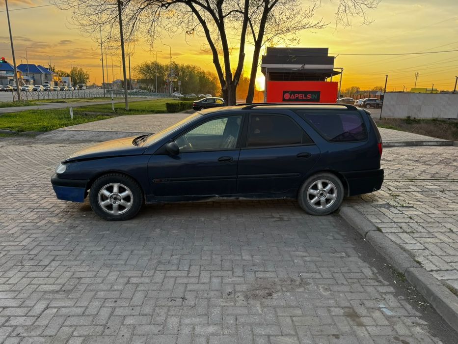 Продам автомобиль Renault Laguna
