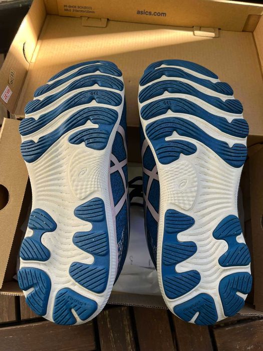 Дамски маратонки ASICS GEL-NIMBUS 24 номер 38.5