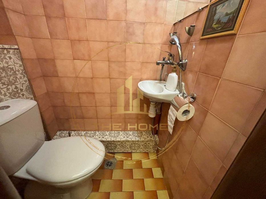 Дава се под наем Тристаен апартамент в Варна, Цветен квартал - 90 кв.м за 400 € - Снимка #14