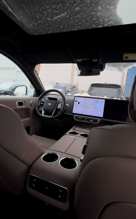 Lixiang l9 oq nalichida