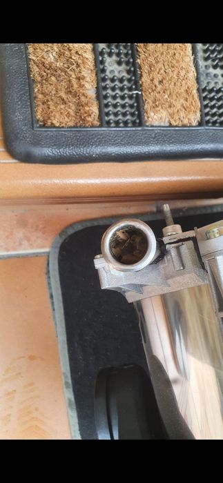 Curatare chimica centrale si calorifere, cu vibratii.