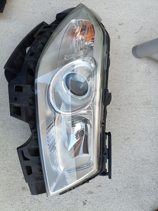 Vand far complet Renault Megane stanga