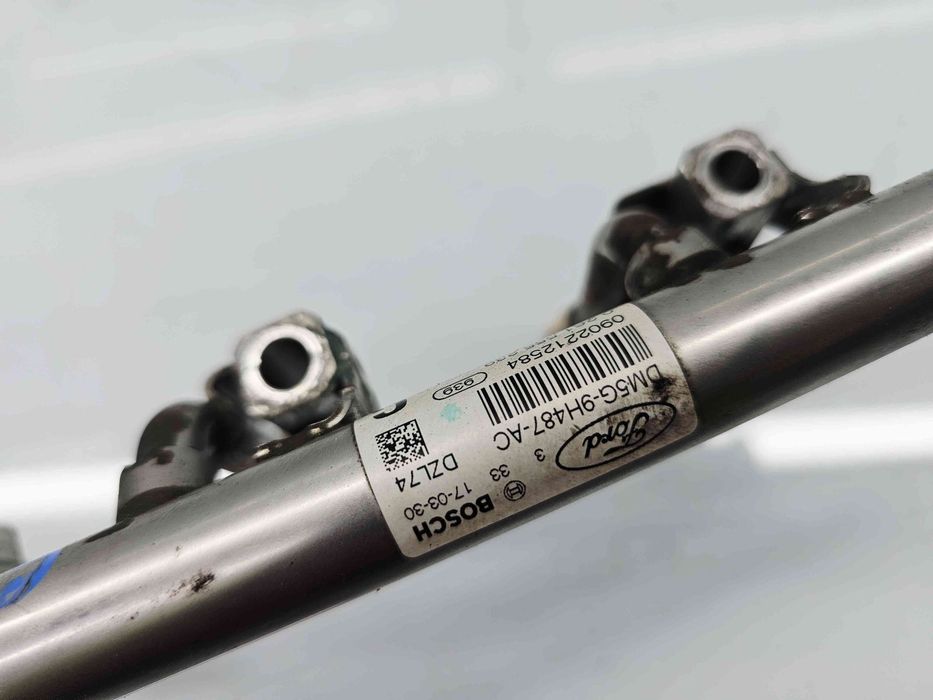 Rampa injectoare  Ford Focus 3 [Fabr 2010-2018] DM5G-9H487-AC 1.0 Benz