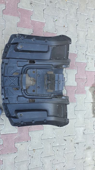Vând carenă spate Linhai m210 efi