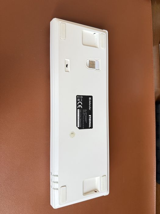 Клавиатура Defender и Apple