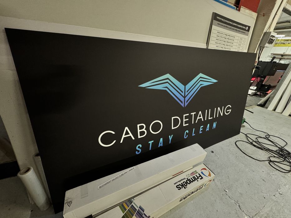 Litere volumetrice,Bannere,Autocolante,Stikere,Casete luminoase,Sablar