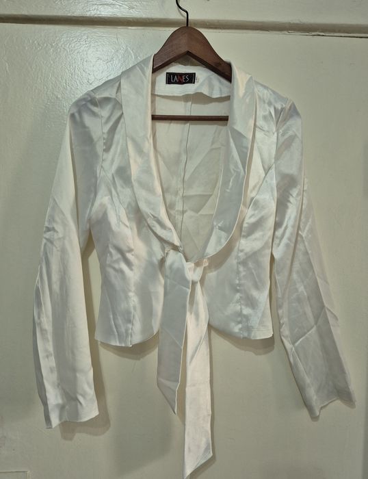 Белые пиджаки размер S -М