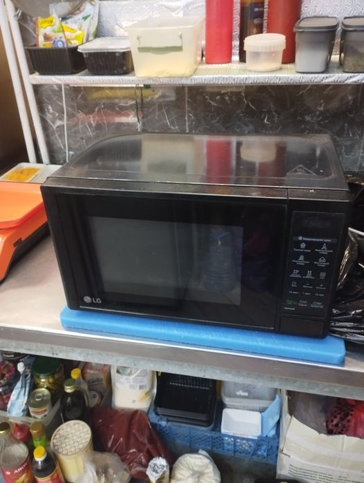 Продаётся микроволновка
